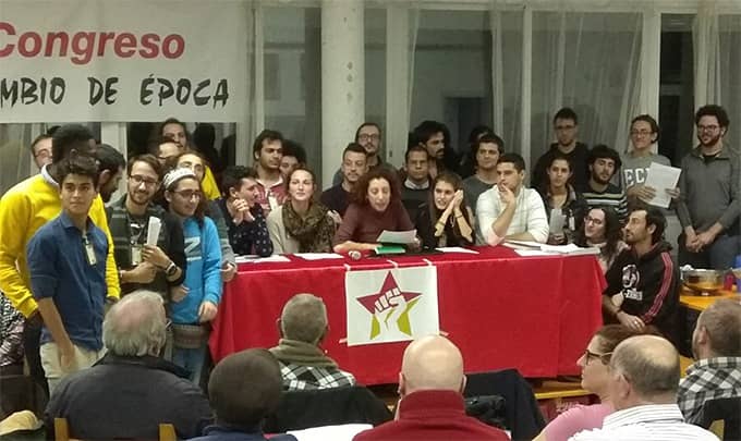 Juventudes comunistas en el tercer congreso de UCE